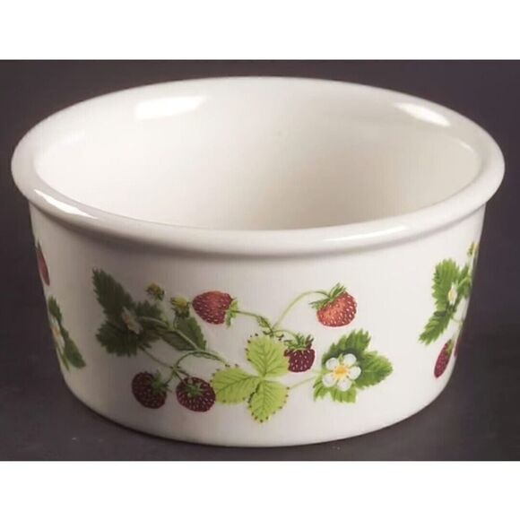 Portmeirion 'Summer STRAWBERRIES' Ramekin/Bowls Stackable Set of 3 England EUC - Picture 2 of 13